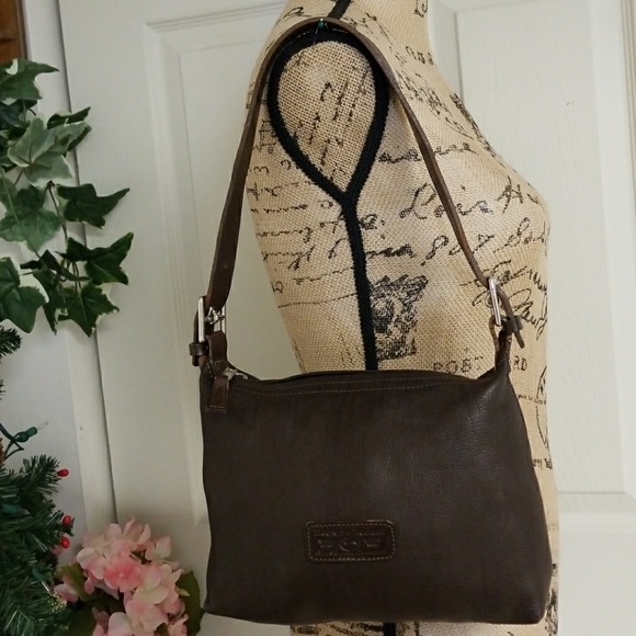 Dooney & Bourke Handbags - Dooney & Bourke Leather Bag